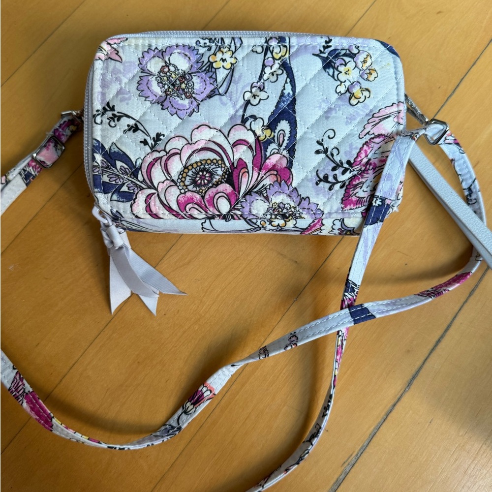 Vera Bradley crossbody